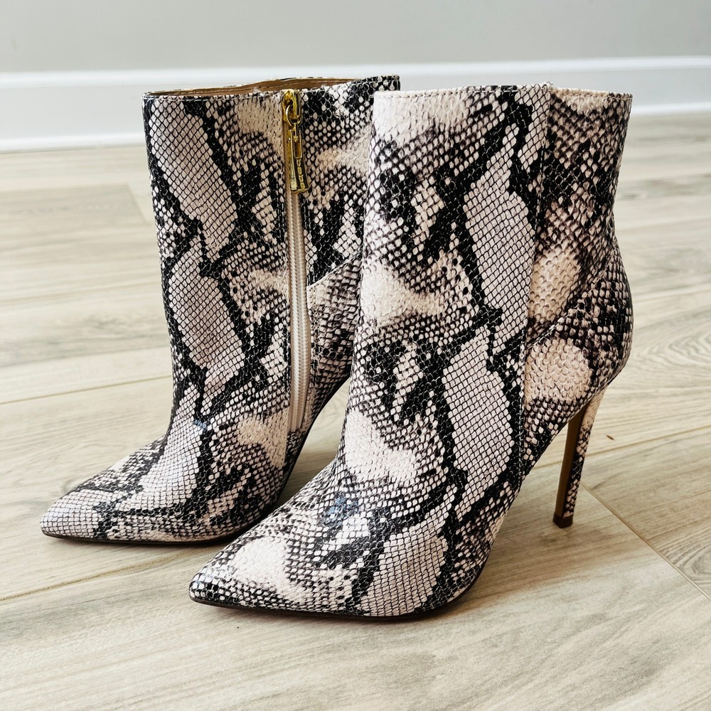 Bebe Janine Snakeskin Print Ankle Boots Grey Black Size 5 Stiletto Heel Booties